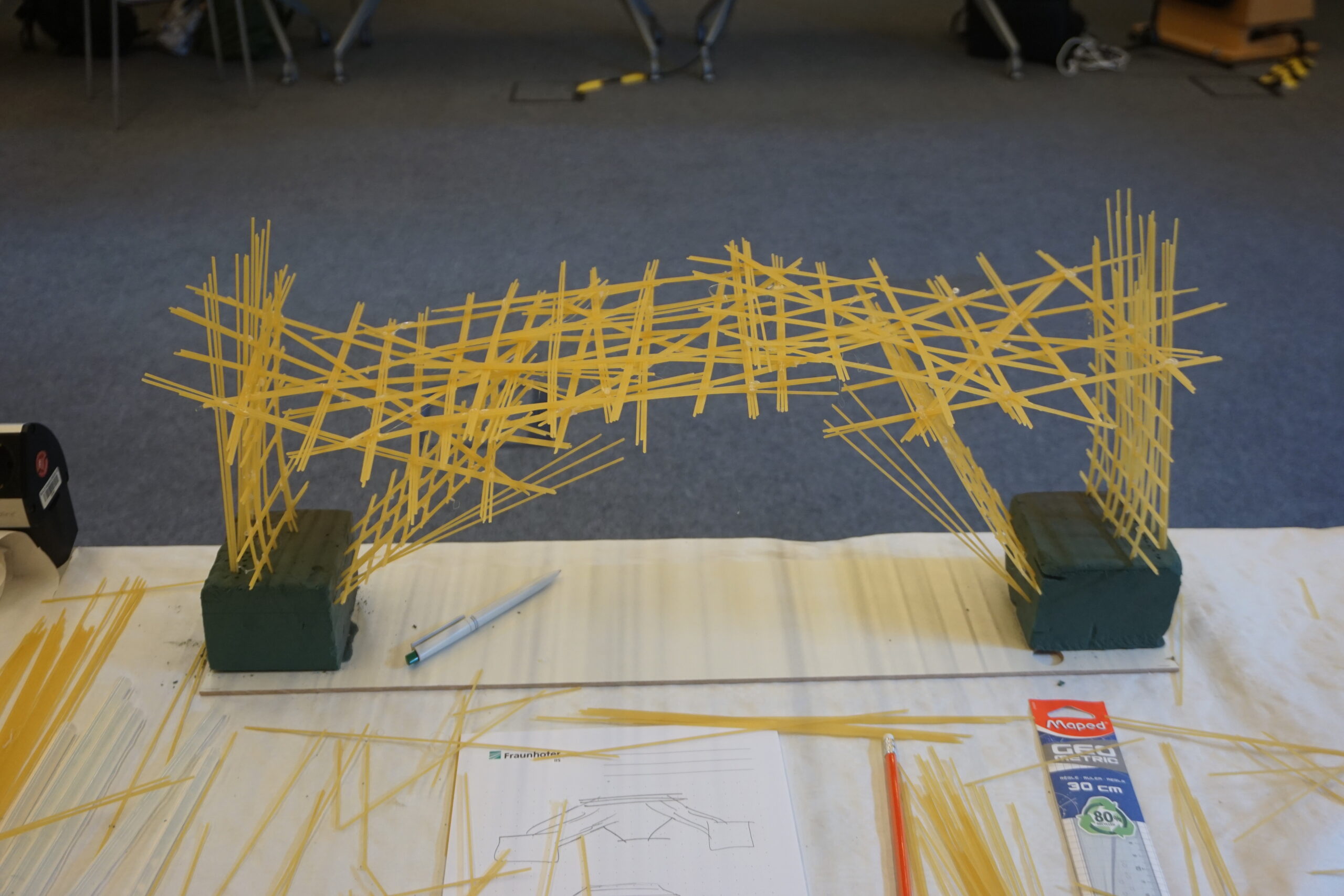 Spaghetti bridge 2