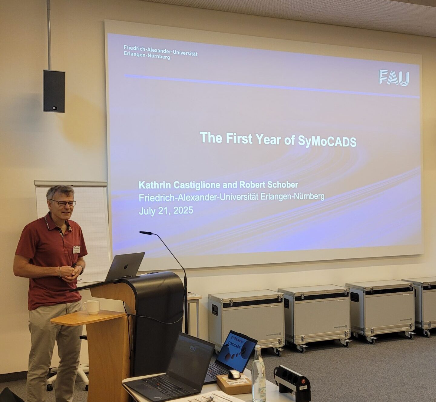 Prof. Robert Schober during his presentation at the retreat