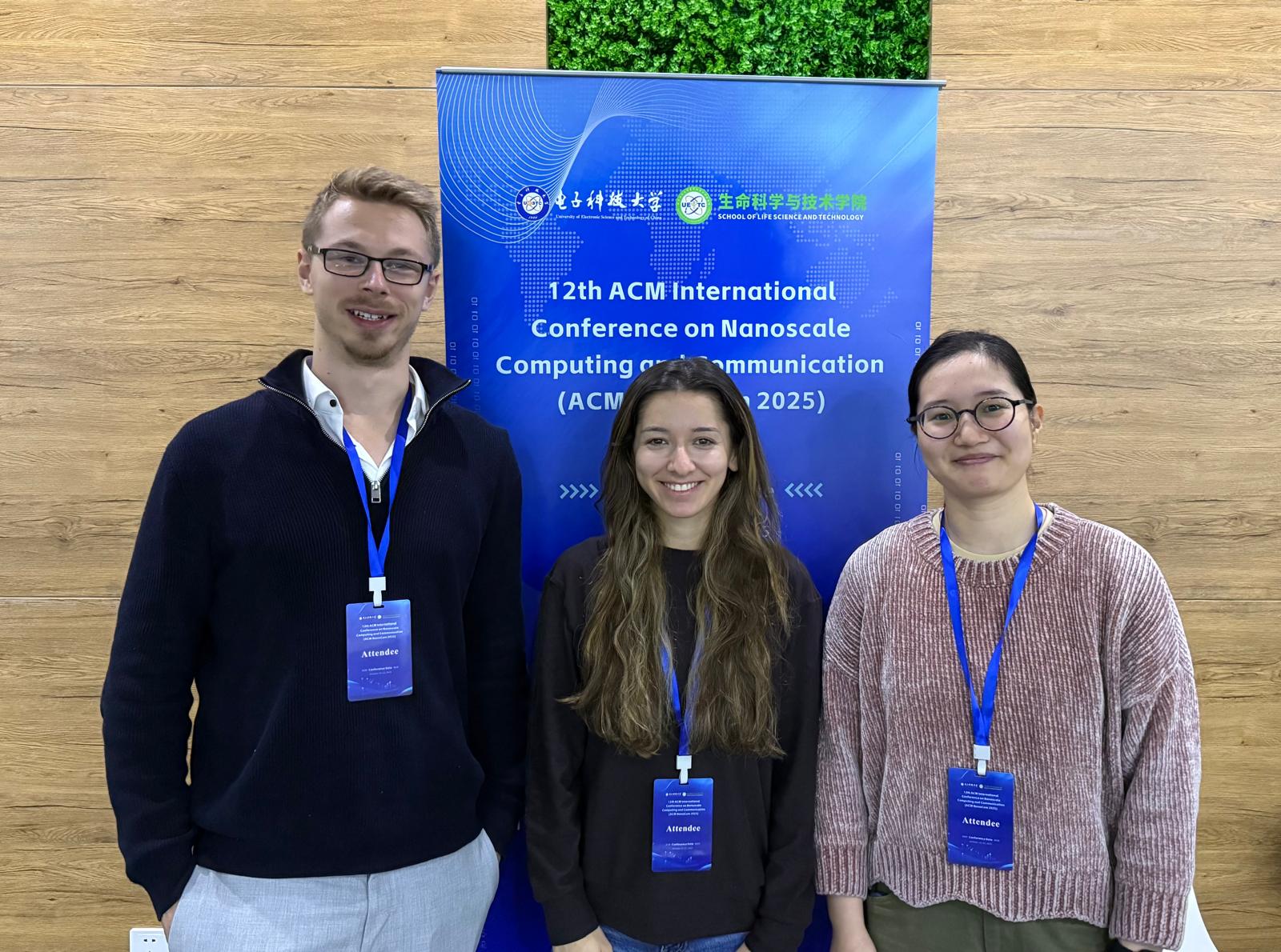 Bastian (male) Sümeyye and Kaikai (females) at the NanoCom